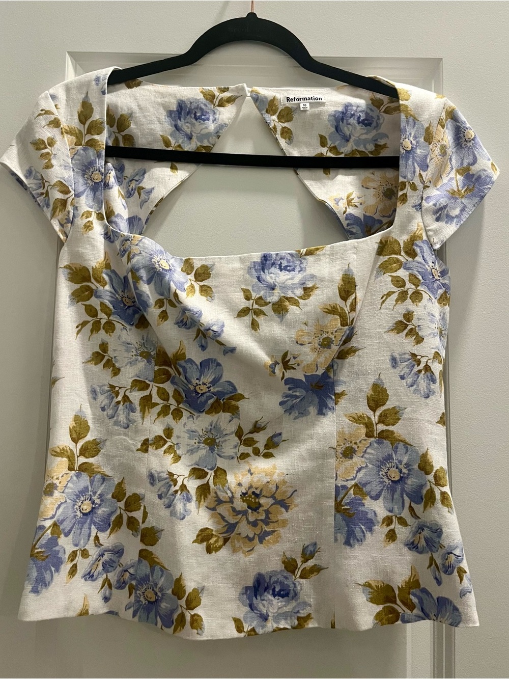 Reformation Linen White Floral Square-Neck cap sleeve top